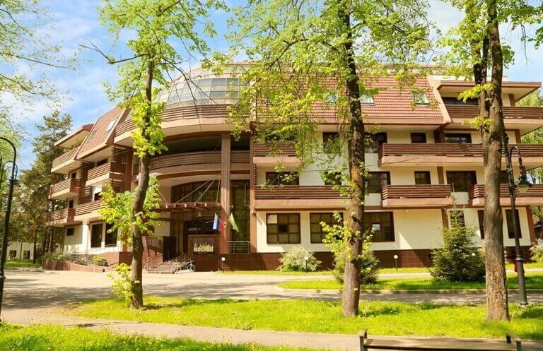 Территория санатория